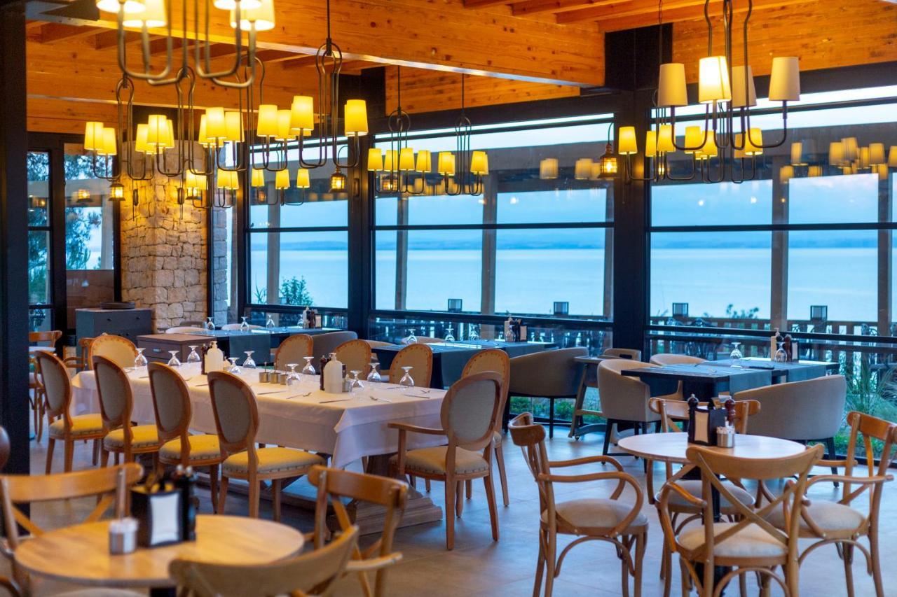 Marisstone Hotels Mecidiye ภายนอก รูปภาพ