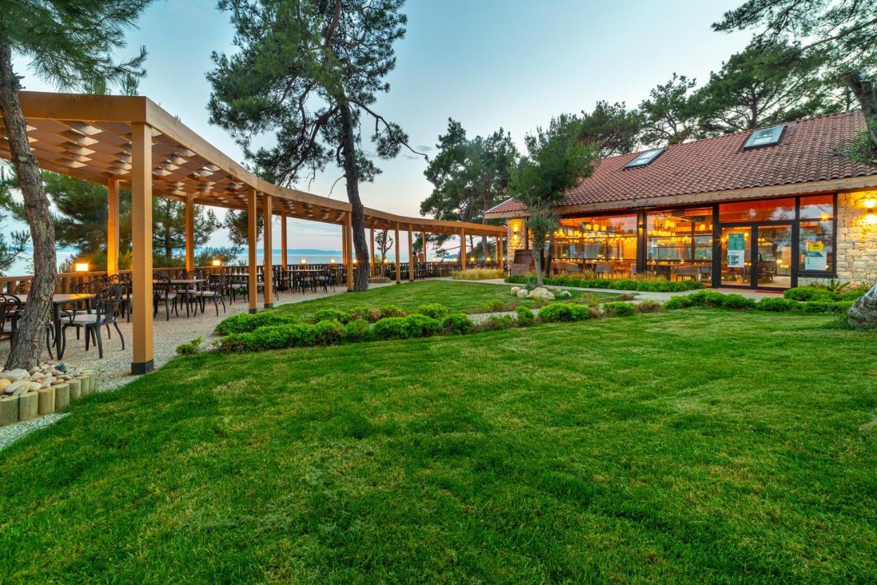 Marisstone Hotels Mecidiye ภายนอก รูปภาพ