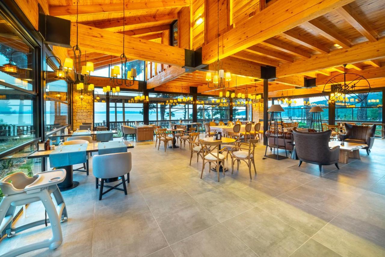 Marisstone Hotels Mecidiye ภายนอก รูปภาพ